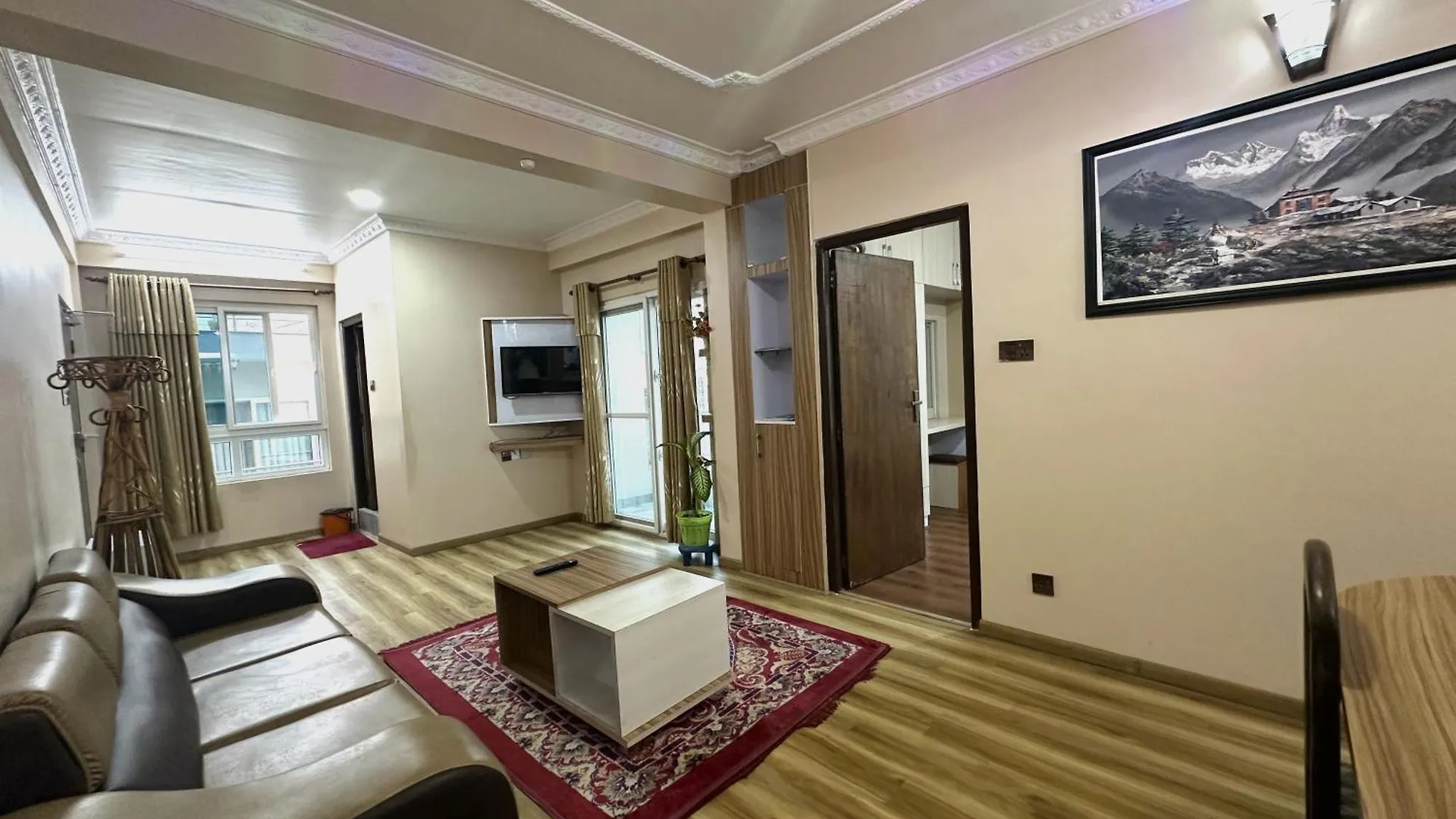 House Of Forrest, Service Apartments 加德满都 0*,