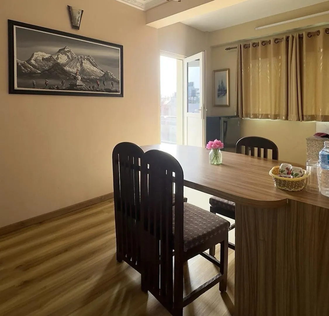 House Of Forrest, Service Apartments 加德满都 0*,
